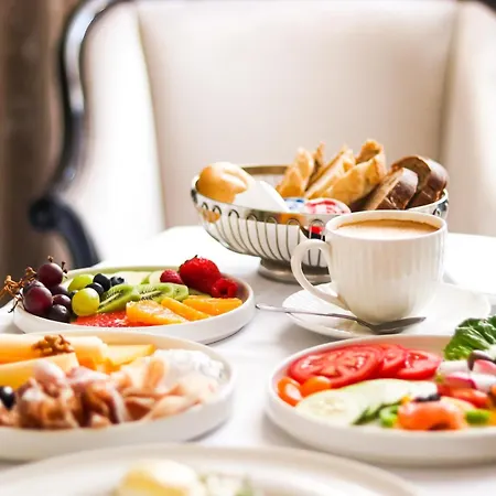 Noir - Free Breakfast & Brunch Until 13-00 - Vicinissimi A Mirabilandia
