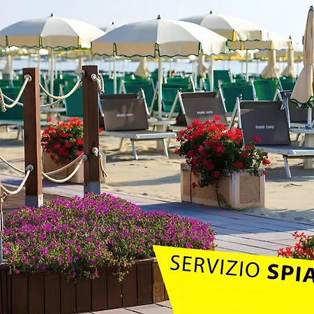 Noir - Free Breakfast & Brunch Until 13-00 - Vicinissimi A Mirabilandia 4*