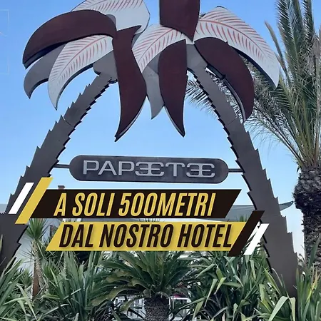 Noir - Free Breakfast & Brunch Until 13-00 - Vicinissimi A Mirabilandia 4*